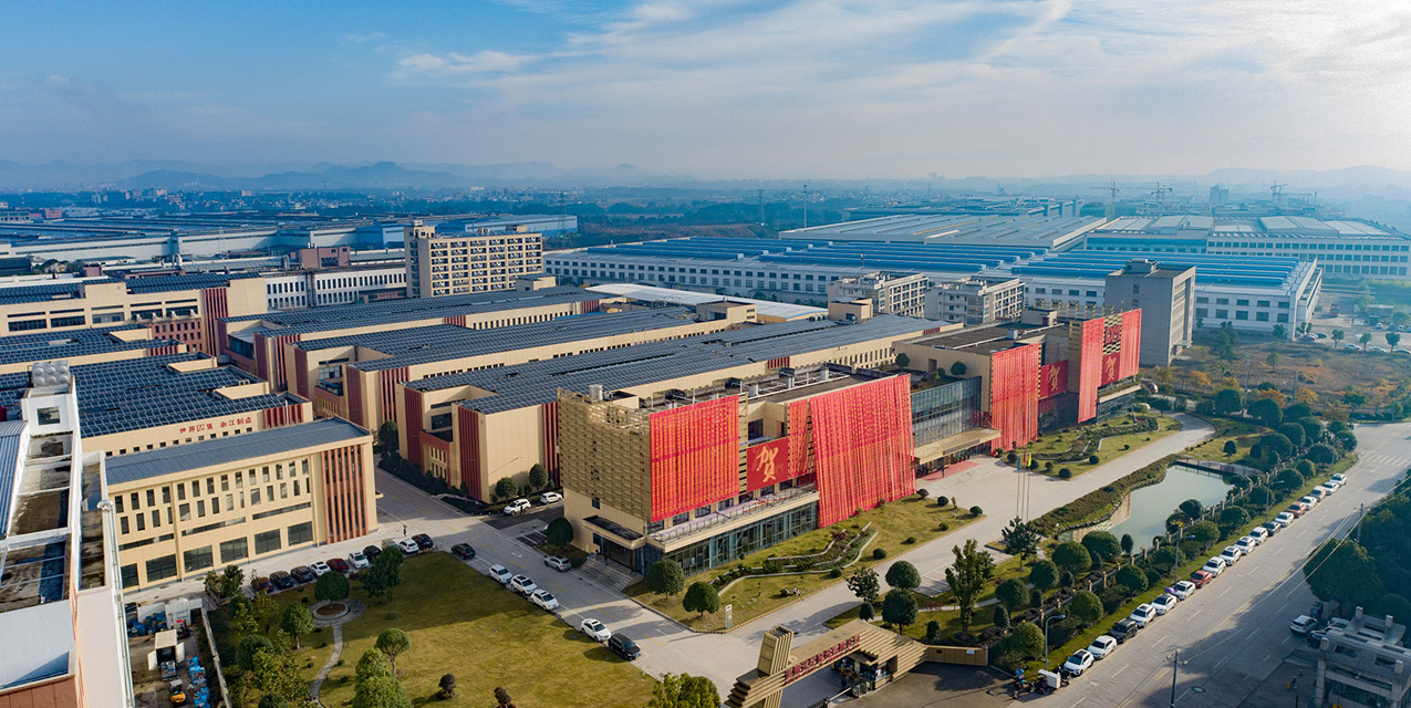 ��ɫ����